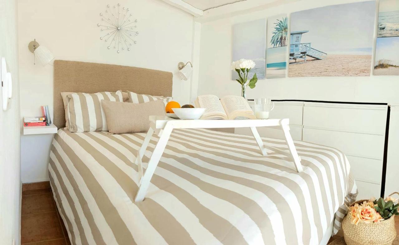 Atico En El Corazon De Santa Cruz/ Cozy Penthouse Apartment ภายนอก รูปภาพ
